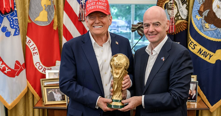 Solo EEUU salvará al mundo de irse al infierno: Trump